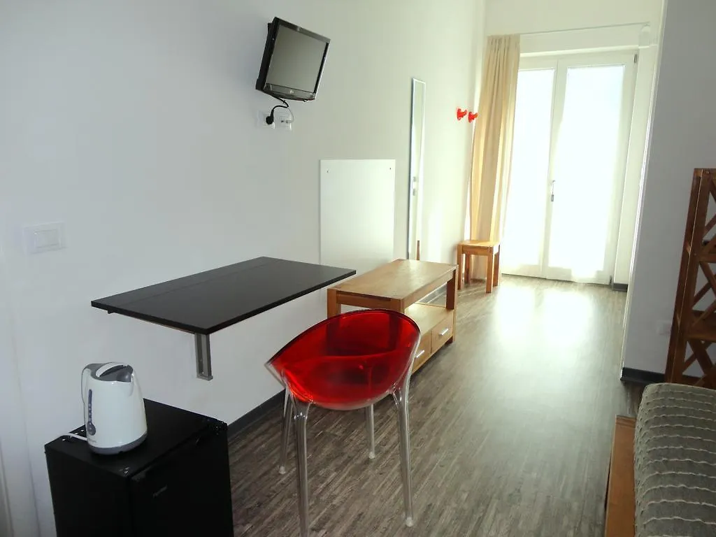 La Dolce Vita Bed & Breakfast Desenzano del Garda Italy